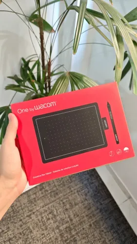 NOVO | MESA DIGITALIZADORA Wacom One by Wacom Pequeno