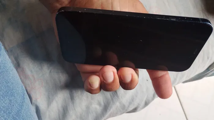 Troco o iPhone 12 64 GB