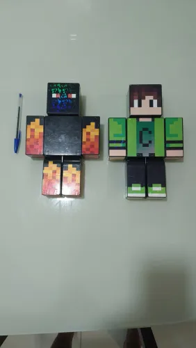 Bonecos minecraft Cadres e Athos 25cm