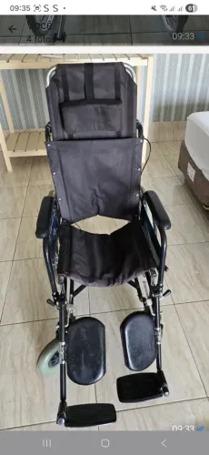 Cadeira de rodas reclinável
