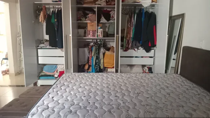 Jogo de quarto King completo 