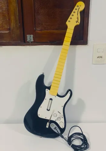 Guitarra Rockband - Xbox 360/PC com fio