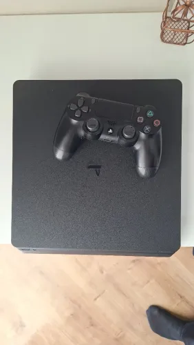 Playstation 4 (novinho)
