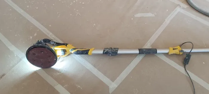 Lixadeira Telescópica Profissional para Parede e Teto - 850W