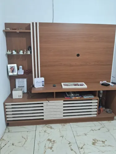 Painel móvel em perfeito estado 