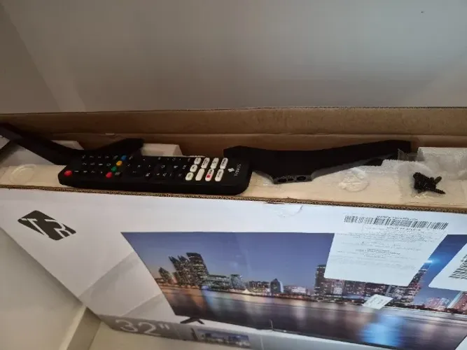 Televisão tela quebrada 