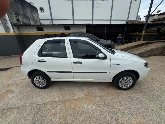 Imagem de Fiat Palio 1.0 Economy Fire Flex 8V 4P 2010