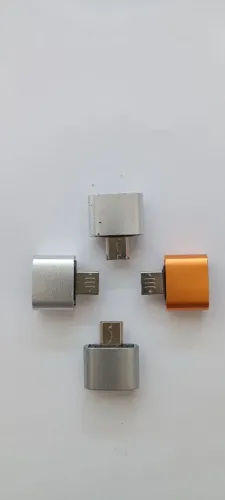 Kit com 4 Adaptador conector UBS C fêmea para USB macho carregamento de dados Novo Lacrado