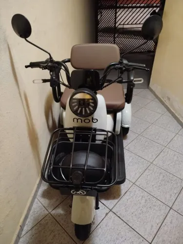 Triciclo Elétrico AIMA Original - Estado de Zero (Apenas 13km / Usado 3 Vezes)