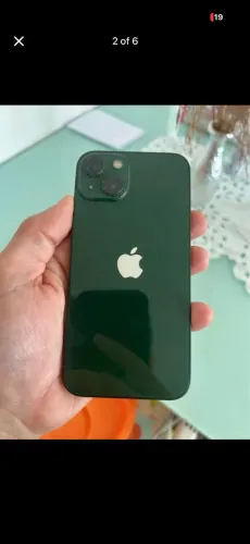 iPhone 13, 128 GB, verde musgo. Bateria 100% desempenho.