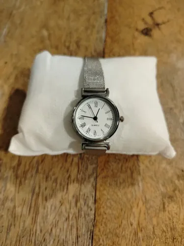 Relógio Feminino - Desing Elegante - Luxo