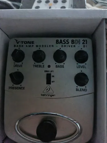 Pré-Amp Behringer BDI21 - Entrega apenas em mãos!