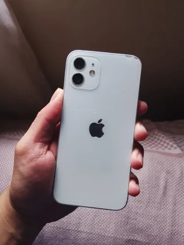 iPhone 12
