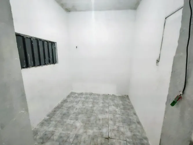600,00 água e luz incluso 