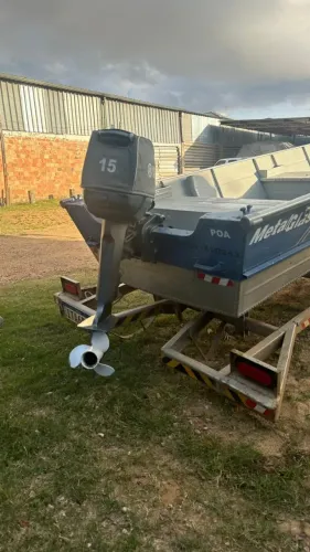 Barco de alumínio 6m