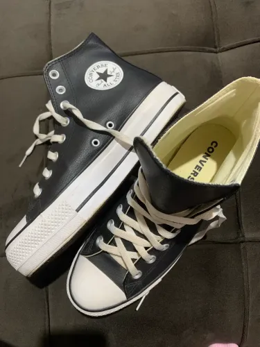 TÊNIS CONVERSE CHUCK TAYLOR ALL STAR PLATFORM LIFT HI PRETO BRANCO