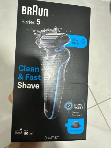 Barbeador Elétrico Braun Série 5