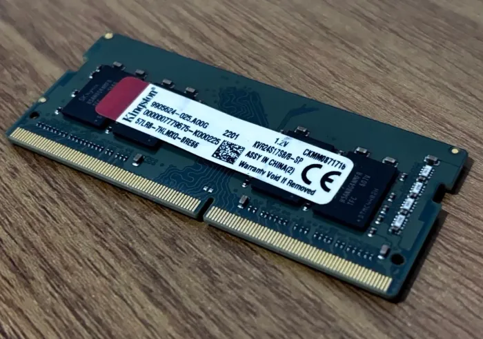 Memoria ram 8gb 2666 kingston - super nova e testada