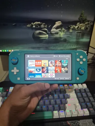 Nintendo Switch Lite Turquesa 256GB - Desbloqueado