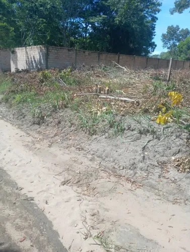 Terreno no Pajuçara 10x30m