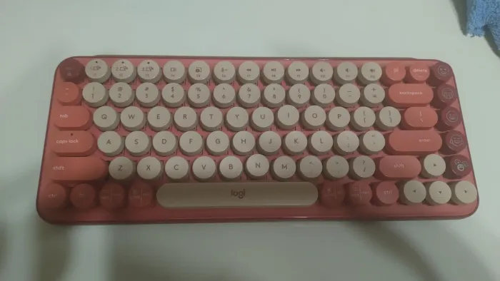 Teclado Mecânico Sem fio Logitech POP Emoji
