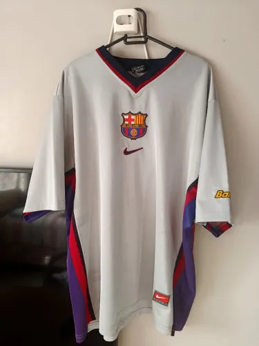 camisa barcelona 1998-2001 (g), original de época, raridade impecável
