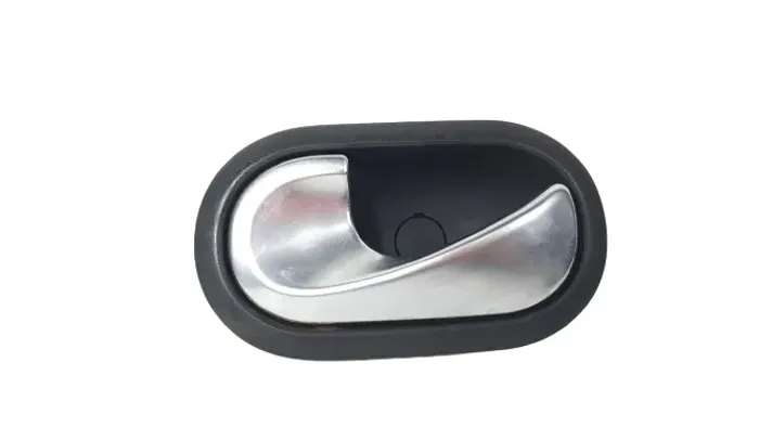 Maçaneta Interna Porta Diant. Esq. Renault Megane Gt 07 A 13 Prateado Dianteira