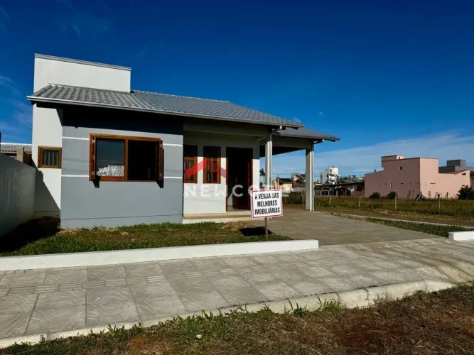Casa em Rua 33 - Miratorres - Passo de Torres/SC