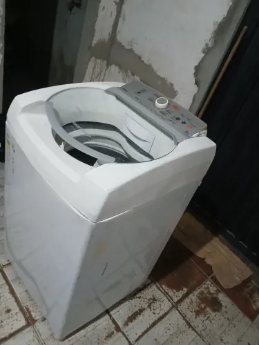 Maquina de lavar brastemp 9kg com garantia de três meses e entrega gratis por 400