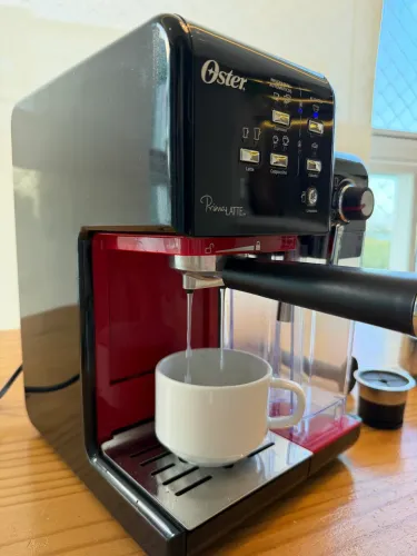 Cafeteira Oster Primalatte 2 - 6 meses de uso