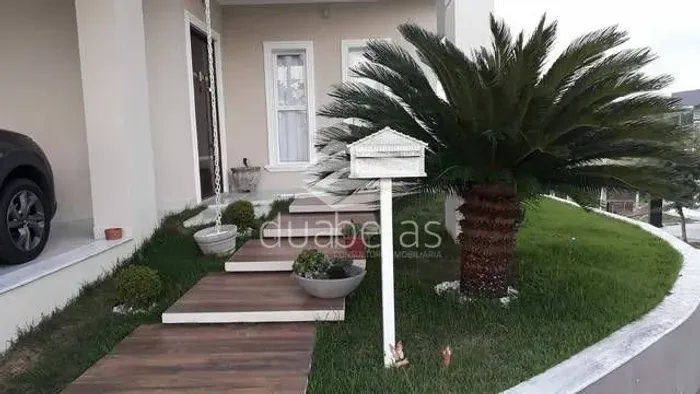OPORTUNIDADE ÚNICA EM CONDOMÍNIO FECHADO  ZONA NORTE DE SÃO JOSÉ DOS CAMPOS!