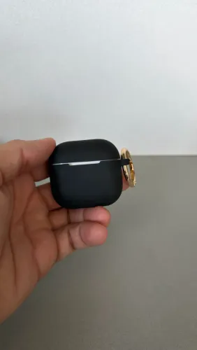Airpods 4 com cancelamento de ruído
