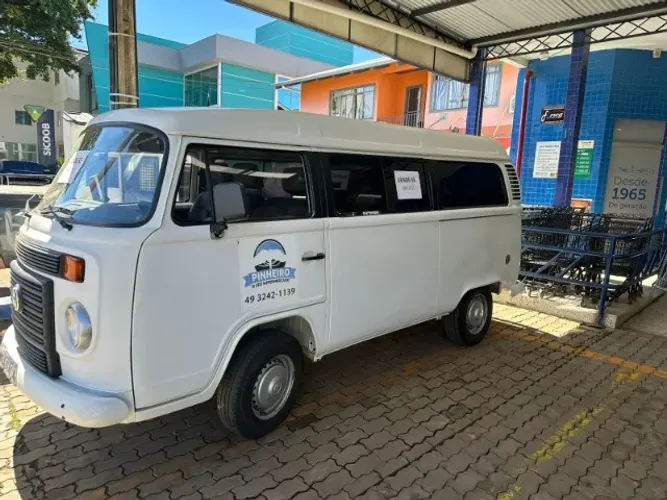 Volkswagen Kombi Standard 1.4 MI Total Flex 8V 2014