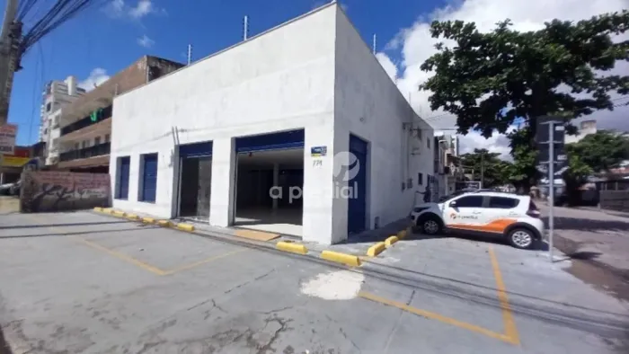 Locação de Comercial / Loja na cidade de Fortaleza