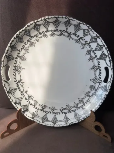 Prato Antigo Porcelana Alemã Waldsassen Com Alças Renda Vintage