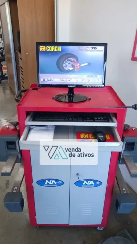 Máquina Computadorizada de Alinhamento de Veículos Corghi Exact 70 SKU: 673585