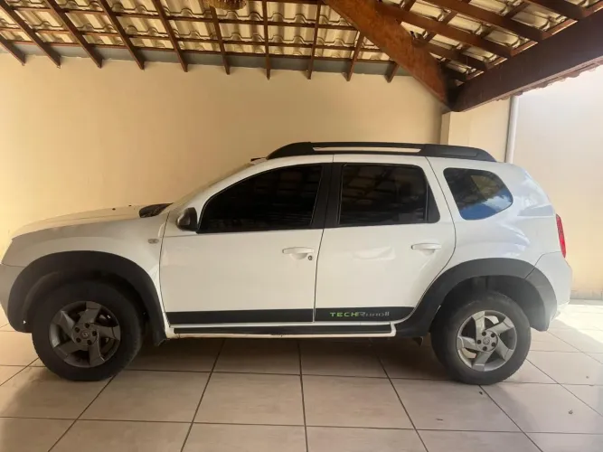 Renault Duster Dynamique 2.0 Hi-flex 16V Aut. 2015