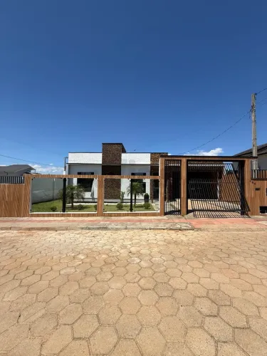 Casa 4 dormitórios piscina Criciúma Morro da Fumaça