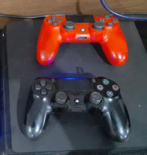 Vende PS4