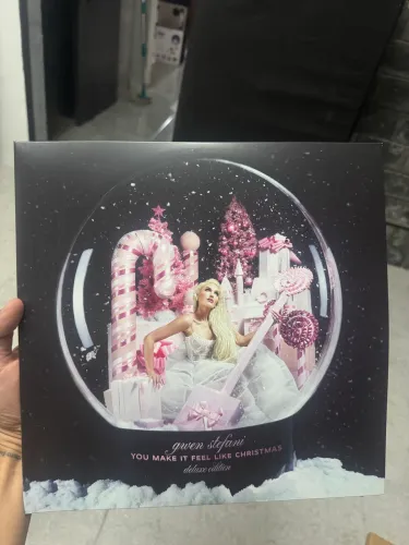 LP Vinil Duplo Gwen Stefani - You Make It Feel Like Christmas (Deluxe Edition)