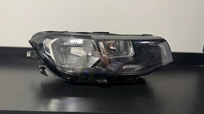 Farol de T-Cross
