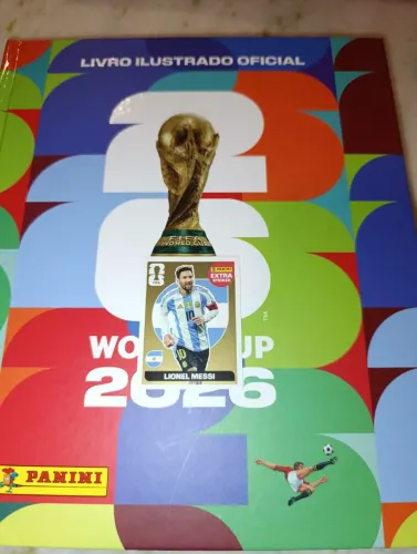 Panini extra sticker Lionel Messi Ouro