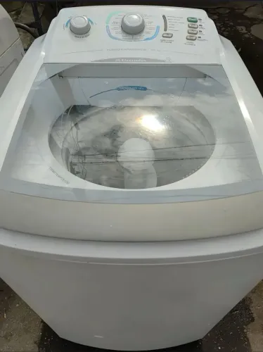 Máquina de lavar Eletrolux 10kg