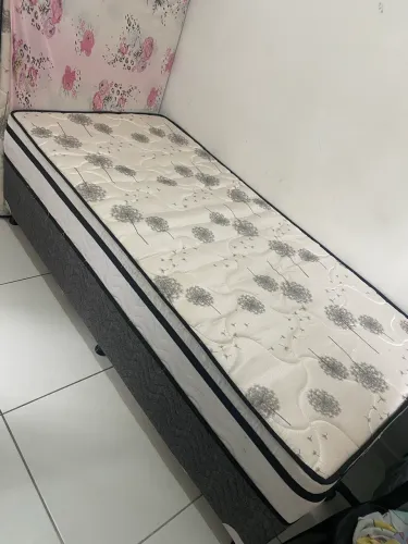 CAMA BOX DE SOLTEIRO