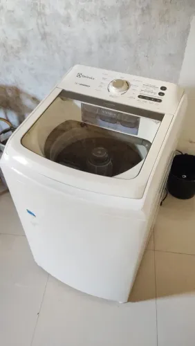 Máquina de lavar Eletrolux 14 kilos