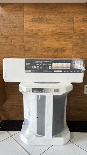 Ar condicionado TCL 9.000btus lacrado