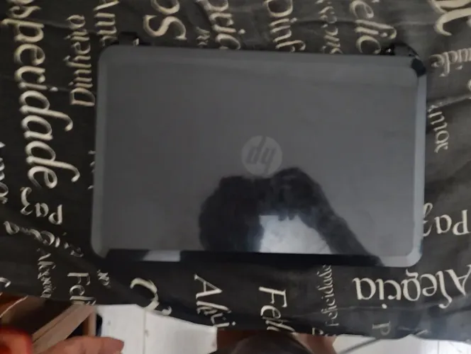 Notebook HP "lei abaixo"