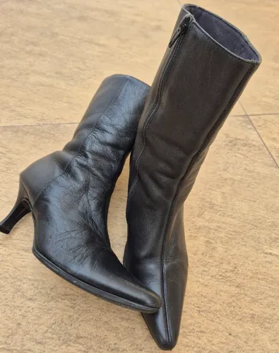 bota lia line cano médio preta 36