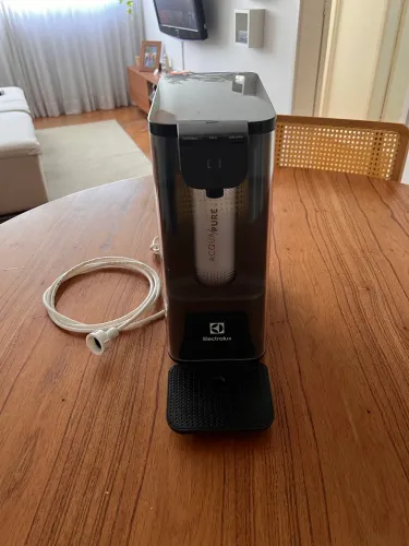 Purificador de Água Electrolux PE12G Bivolt - Para Conserto ou Peças