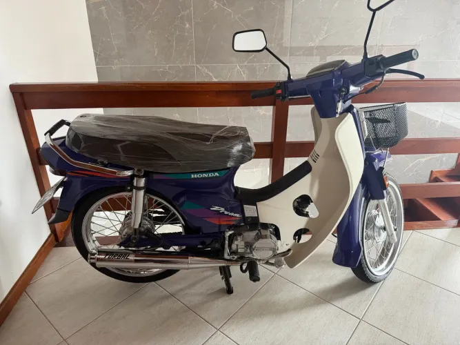 Honda Dream C100